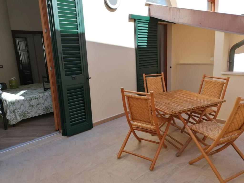 Valeria San Vincenzo Apartment Dış mekan fotoğraf